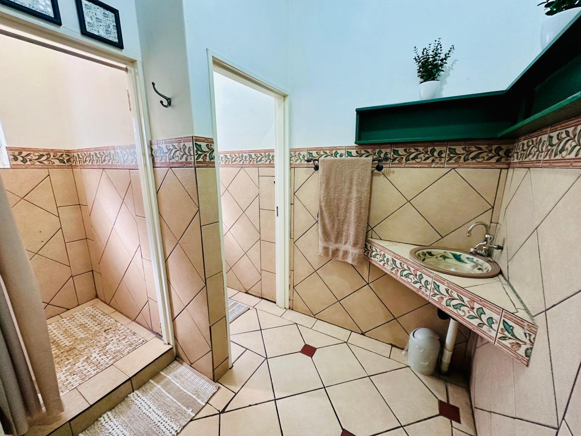 49Onmain Self Catering Holiday Home Sabie Exterior foto
